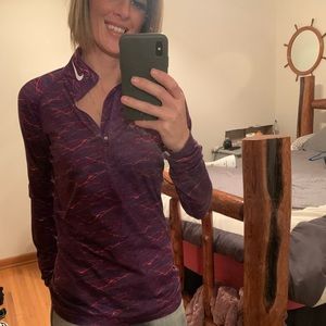 Women’s Nike ProFit... 1/4 zip long sleeve